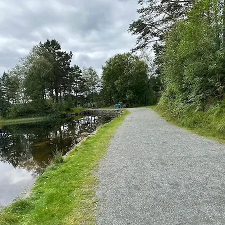 ホームステイ Bedroom Close To City Center ベルゲン